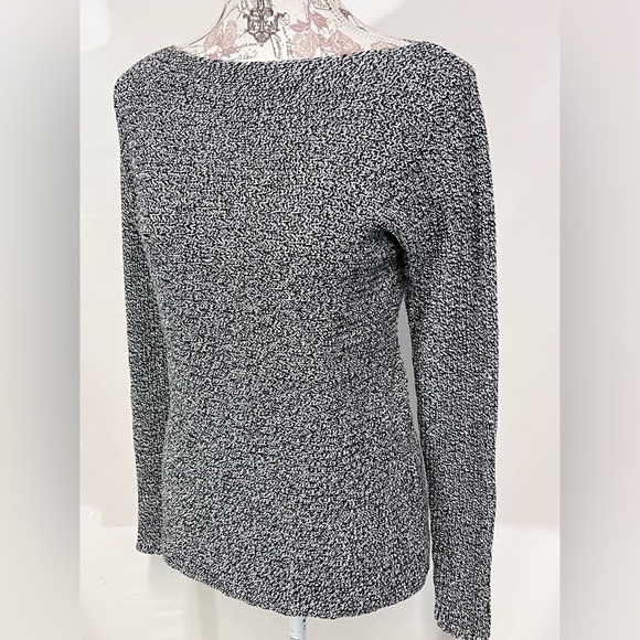 🛍️LIZ CLAIBORNE SPORT Black and white heather knit‎ sweater size S. - Picture 2 of 12